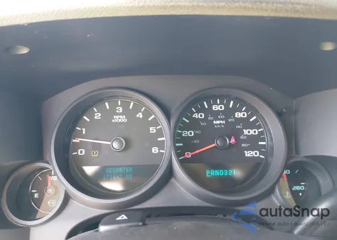 2013 Chevrolet Silverado 1500 Ls z USA, uszkodzony, nr VIN 1GCRCREA9DZ281494